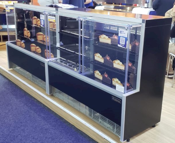Vitrine Quente Estufa 0,74m Linha Aurora MEQA-075 PR Preta Gelopar
